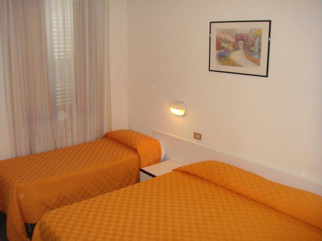 Hotel La Meridiana アンギアーリ 部屋 写真