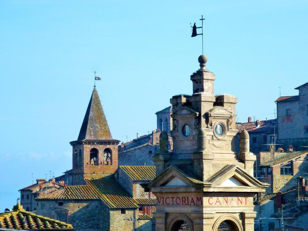 Hotel La Meridiana アンギアーリ エクステリア 写真