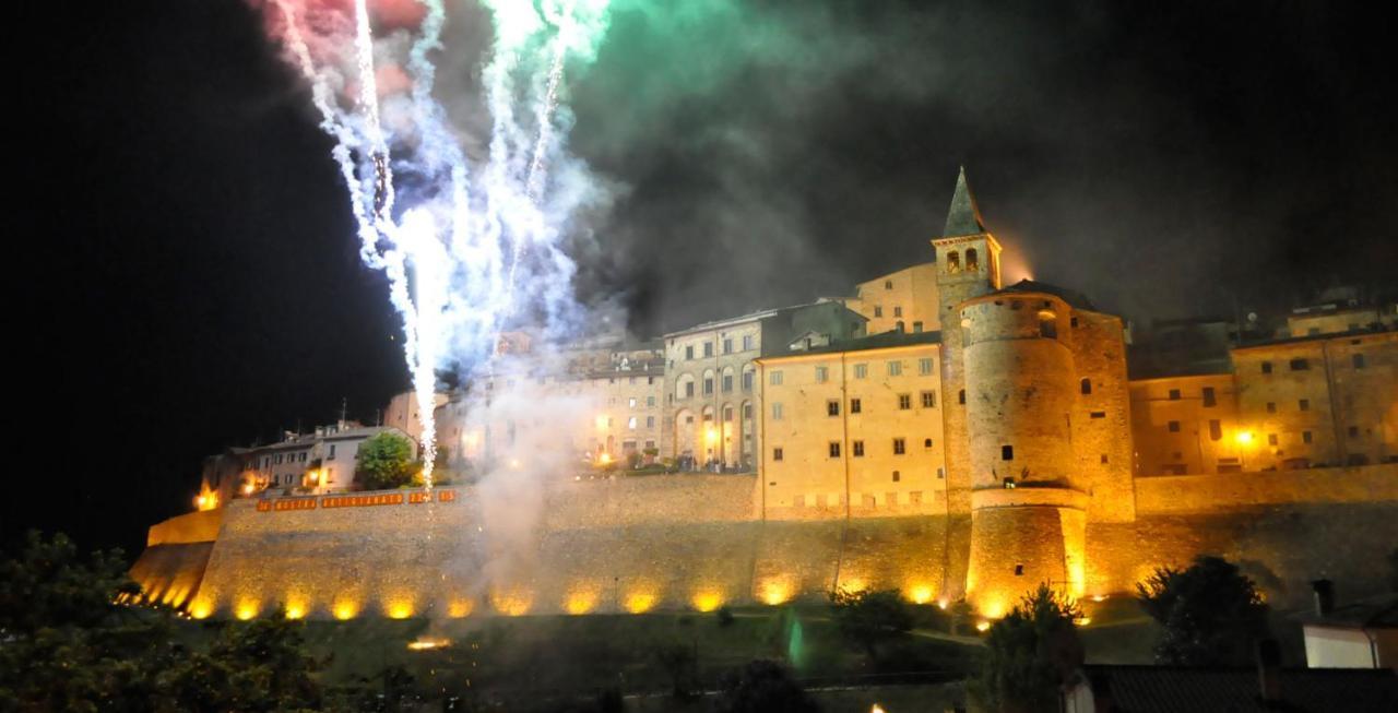 Hotel La Meridiana アンギアーリ エクステリア 写真